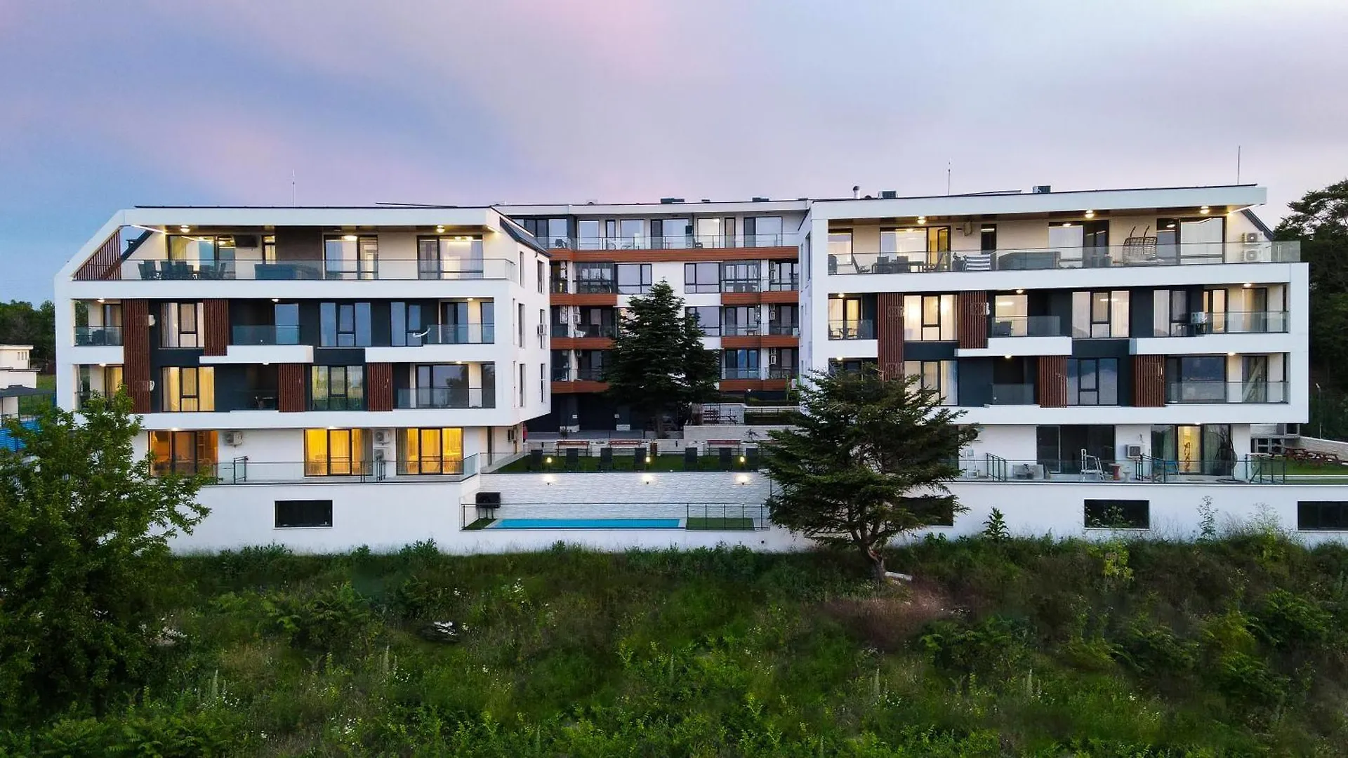 Saint George Apartments Varna